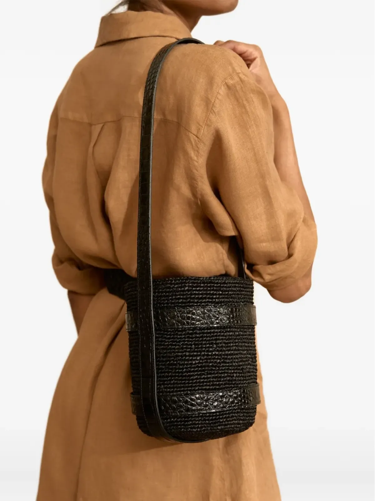 Manebi x Alex Rivière Studio ラフィア×レザー ショルダーバッグ - 画像2