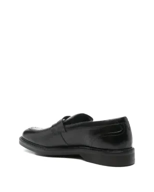 Clarks アルドウィン ペニーストラップ ローファー ブラック - サムネイル3