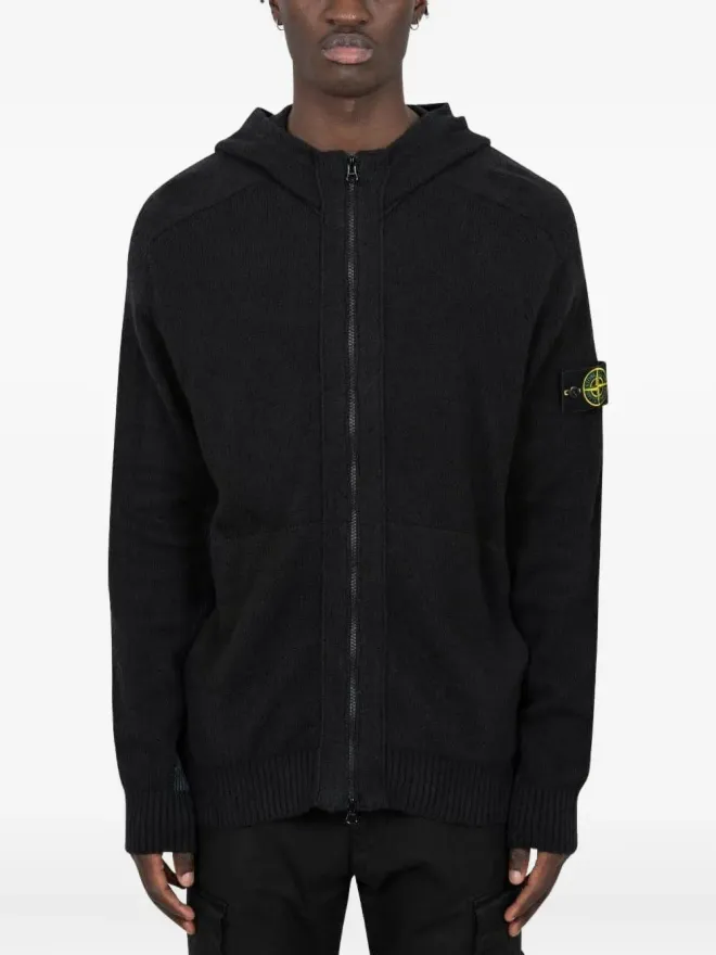 Stone Island Stone Island 5100006 フード付きガーゼド・エフェクト セーターの商品画像