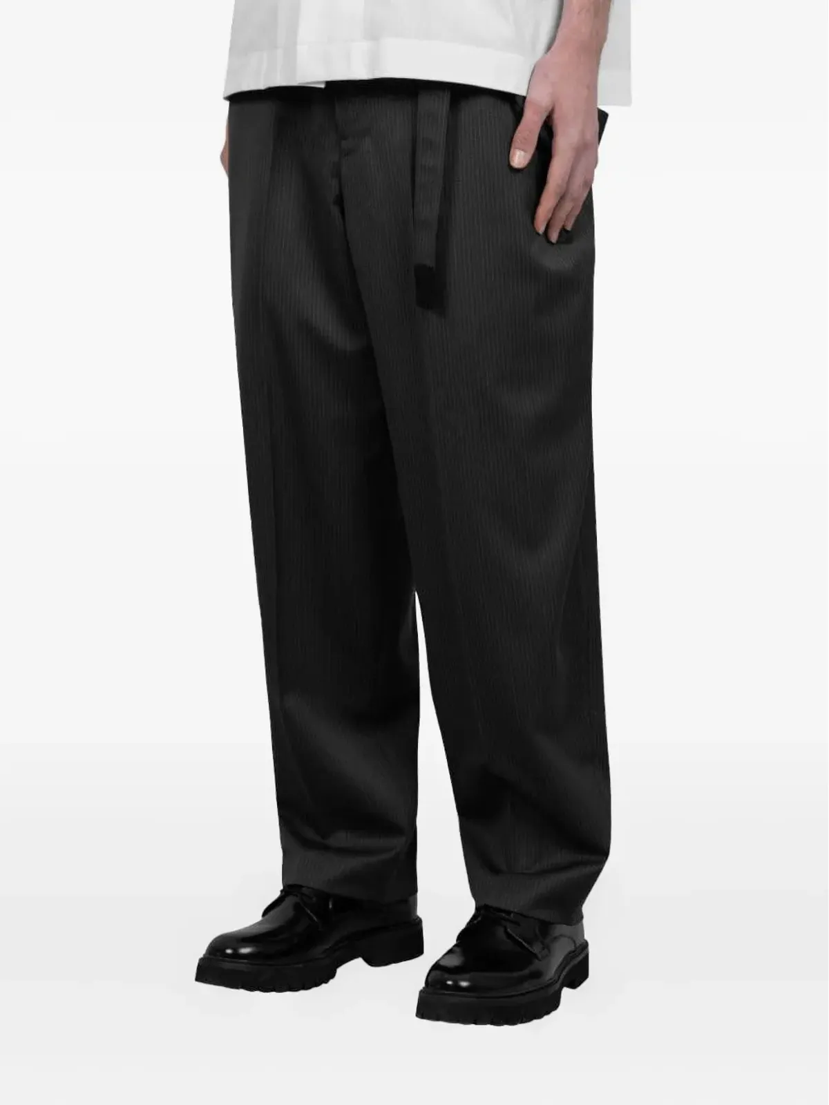 sacai ピンストライプ ウール トラウザーズ - 画像2