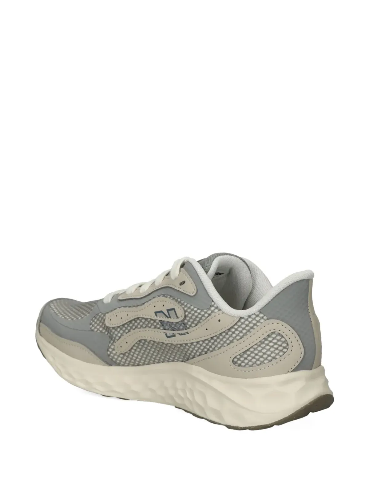 New Balance フレッシュフォーム アリシ V4 スニーカー - 画像3