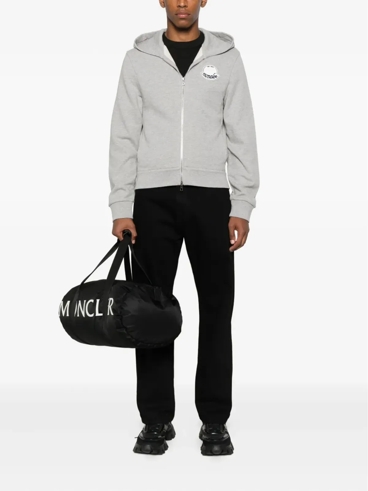 Moncler ロゴパッチ付きジップアップフーディー（グレー） - 画像2