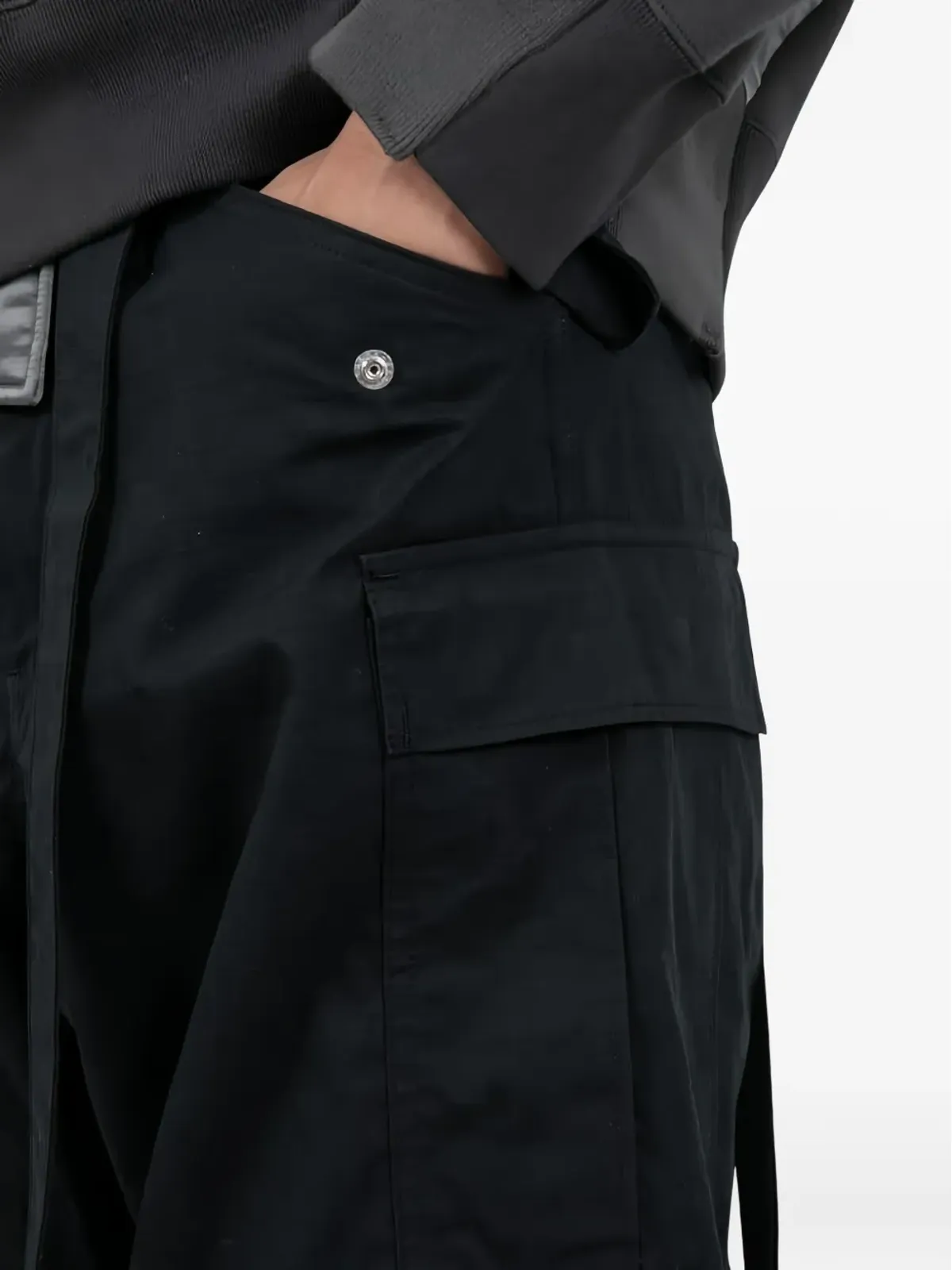 sacai リップストップカーゴパンツ - 画像4