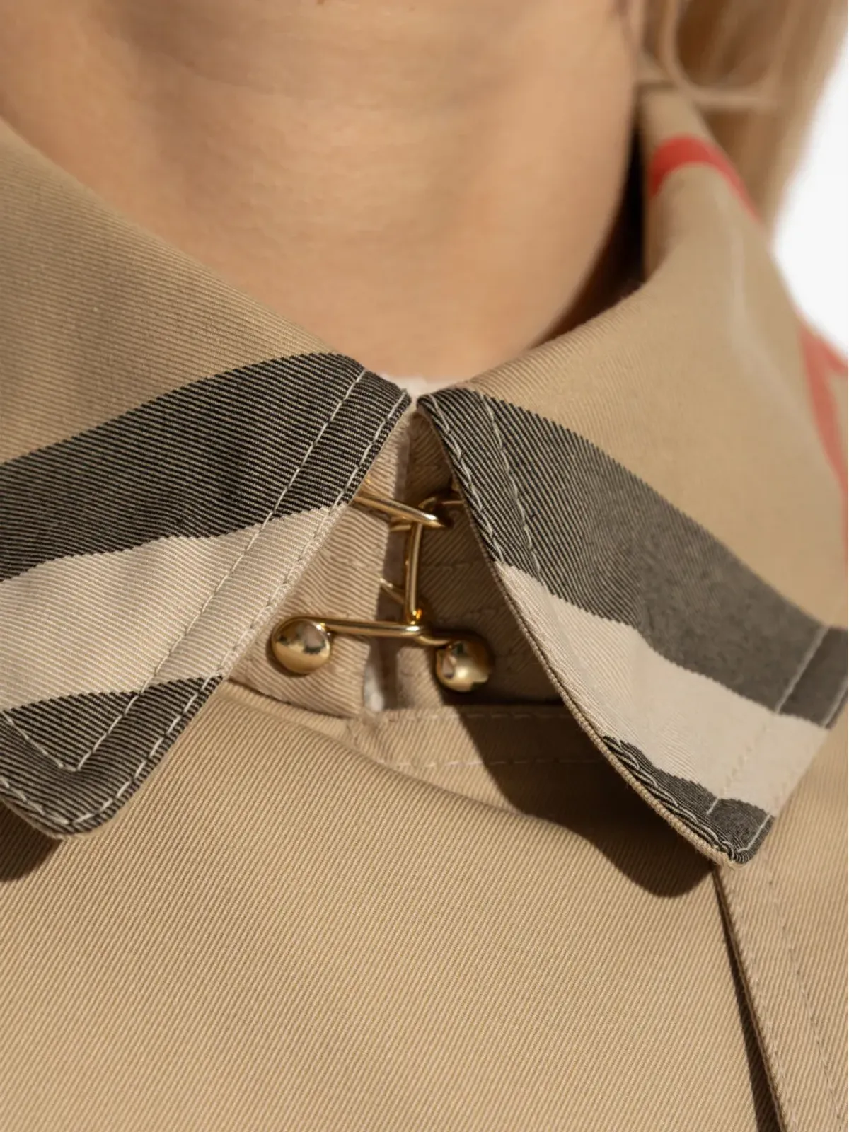Burberry ベルト付きチェックカラーコート - 画像5