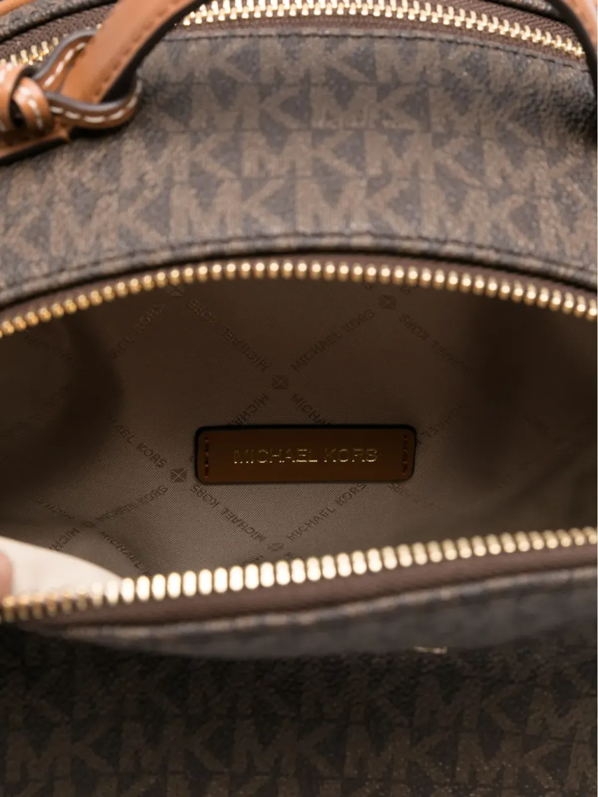 Michael Michael Kors サーブルモノグラムバックパック - 画像5