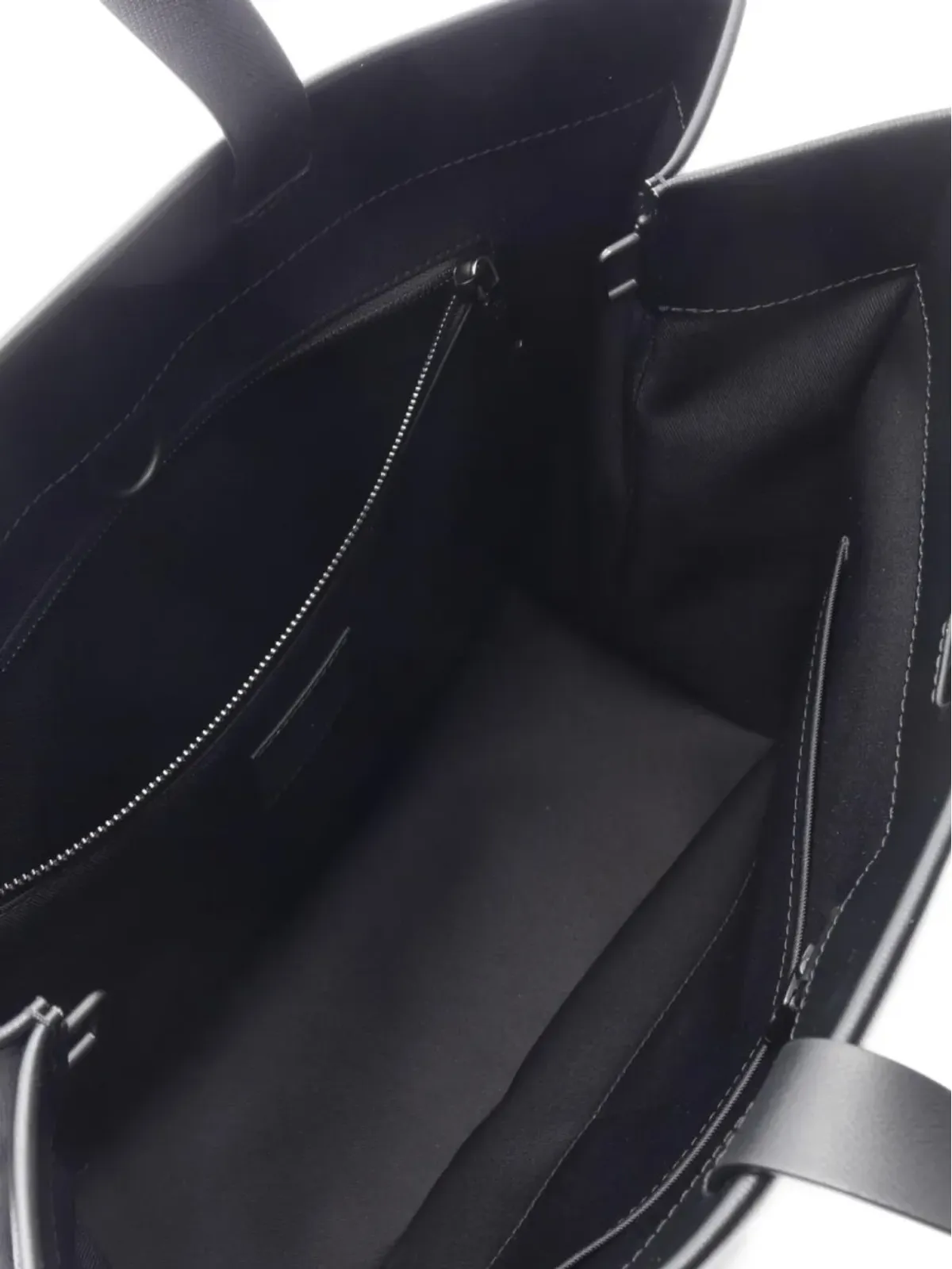 Louis Vuitton Pre-Owned 2021 logo-embossed tote bag - Black - 画像5