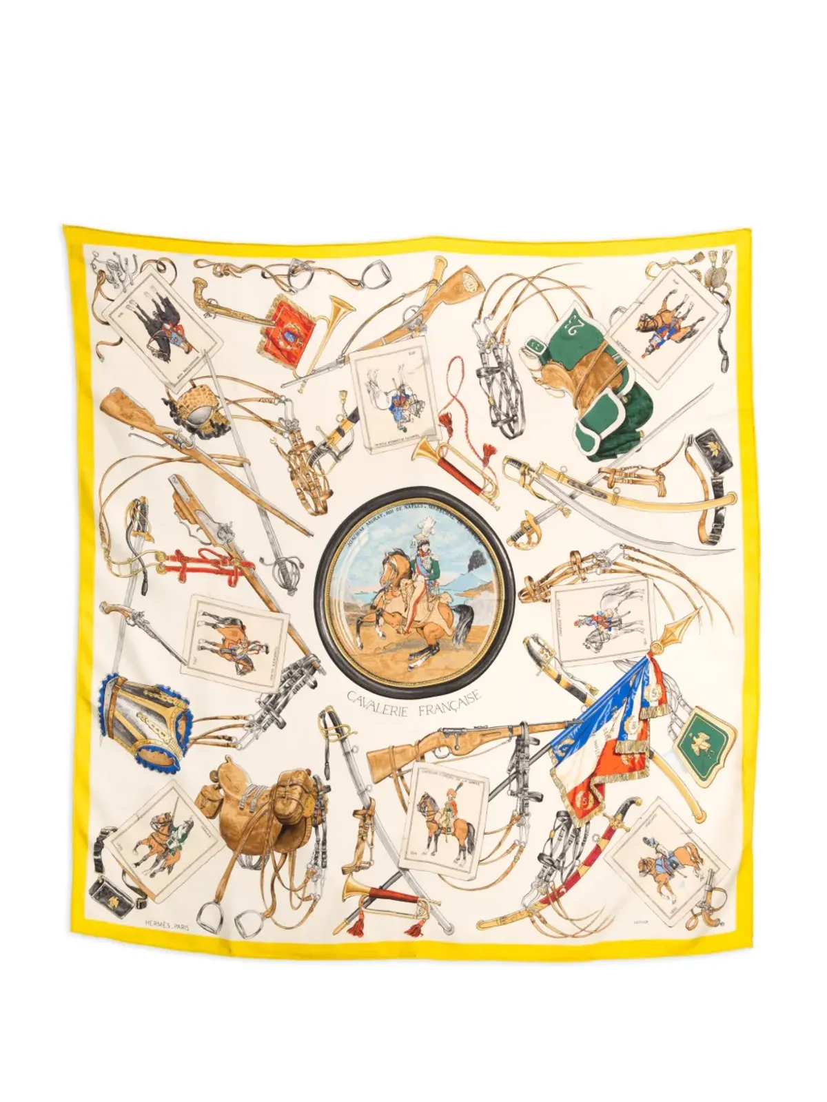 Hermès ビンテージ 1970年代 Cavalerie Française シルクスカーフ - イエロー - 画像2
