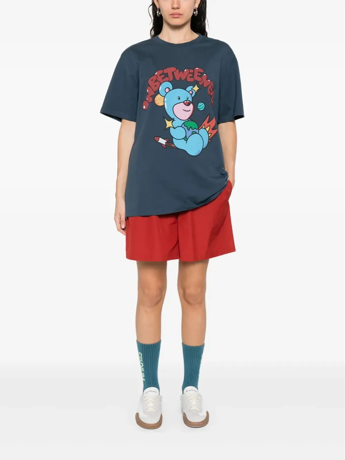 INBETWEENERS グラフィックプリント コットンTシャツ（ネイビー） - 画像3