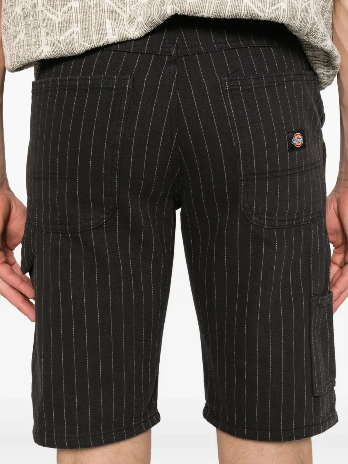 DICKIES Service Carpenter ピンストライプ コットン ショーツ - ブラック - 画像5