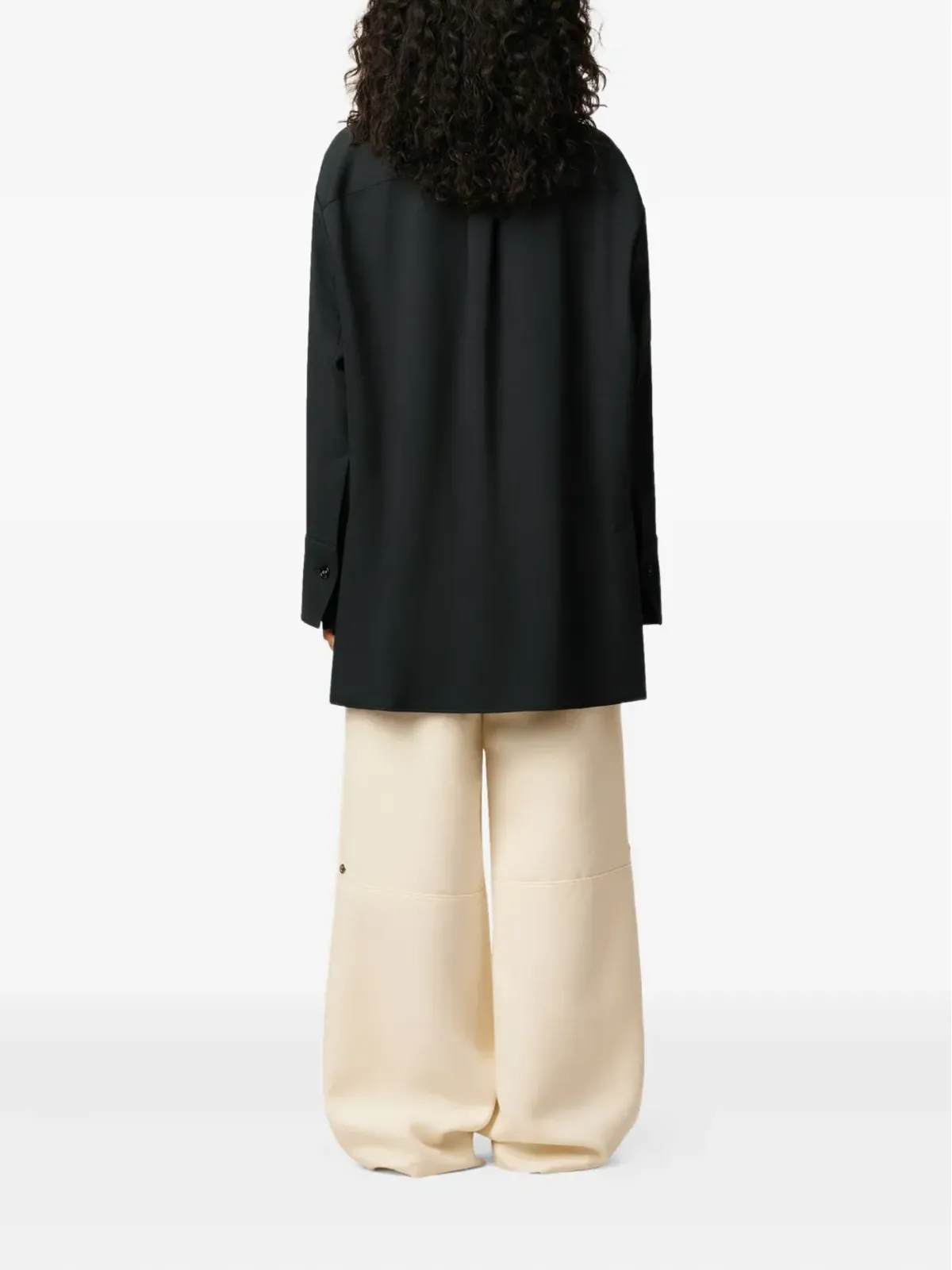 AMI Paris ウールサイドスリットオーバーサイズシャツ ブラック - 画像4