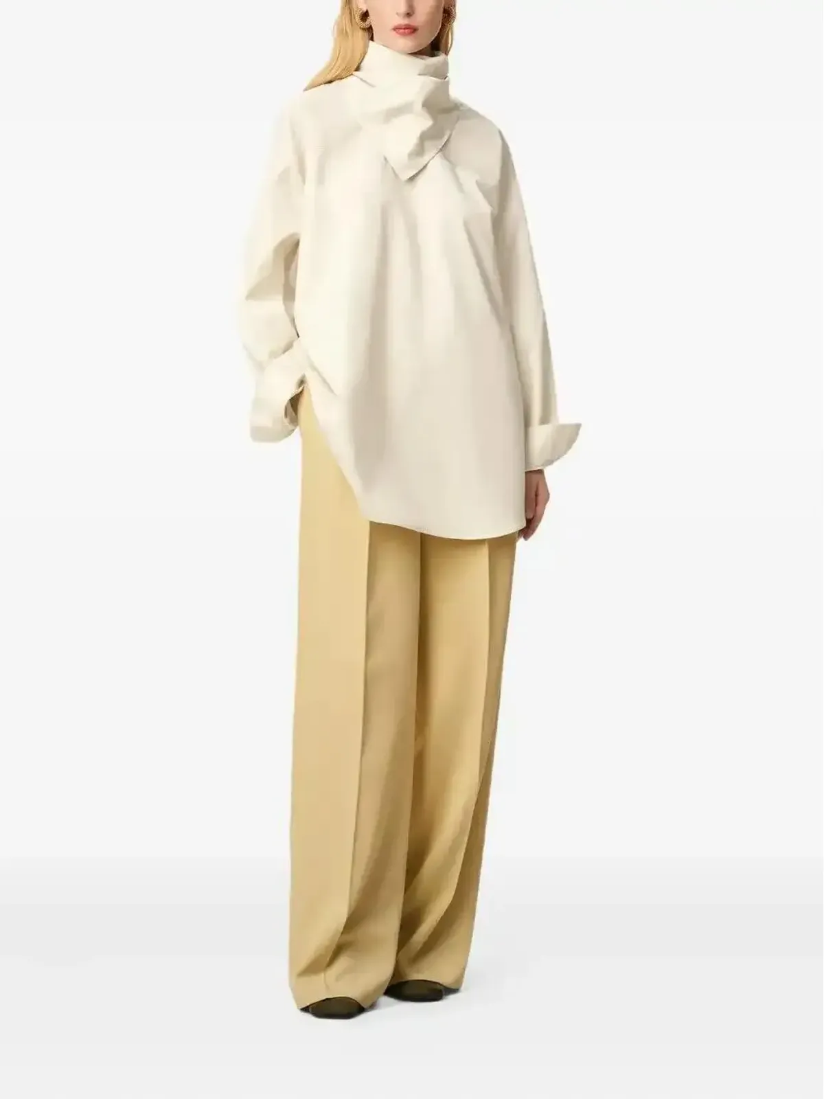 AMI Paris 長袖コットン・バンダナカラー ブラウス - 画像3