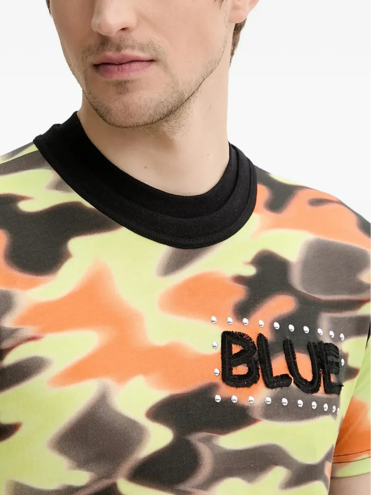 BLUEMARBLE カモフラージュ柄プリントのエンブリッシュドTシャツ - 画像4