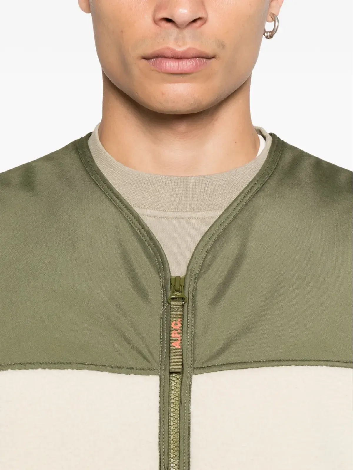 A.P.C. フリースパネル付きジップアップベスト - 画像5