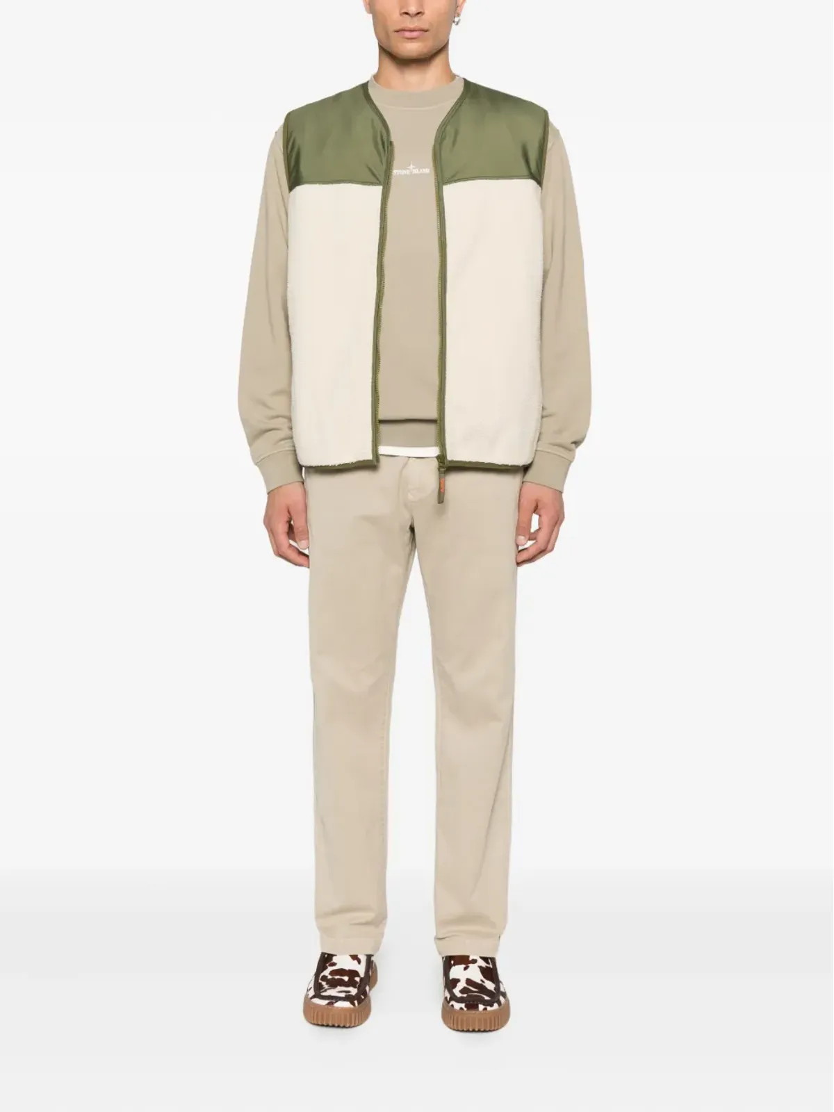 A.P.C. フリースパネル付きジップアップベスト - 画像2