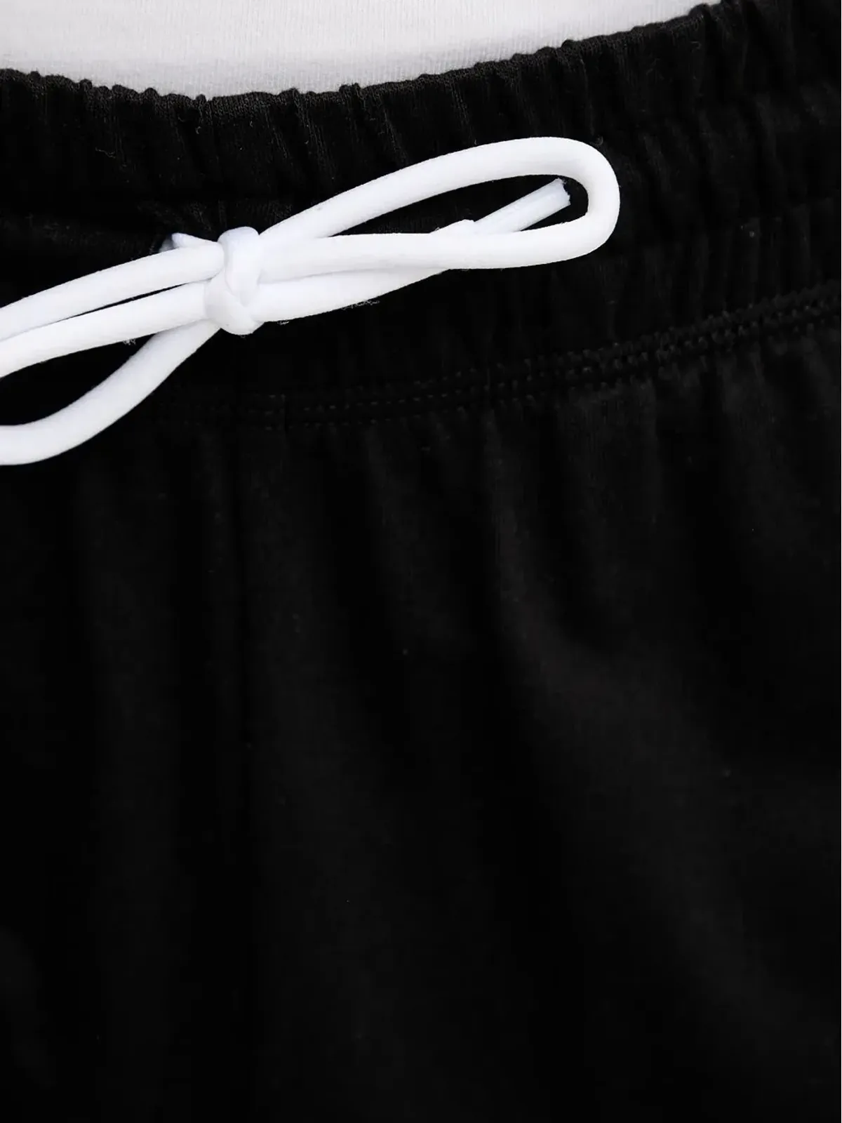 Ea7 Emporio Armani ロゴディテールジップアップスウェットシャツ（ブラック） - 画像5