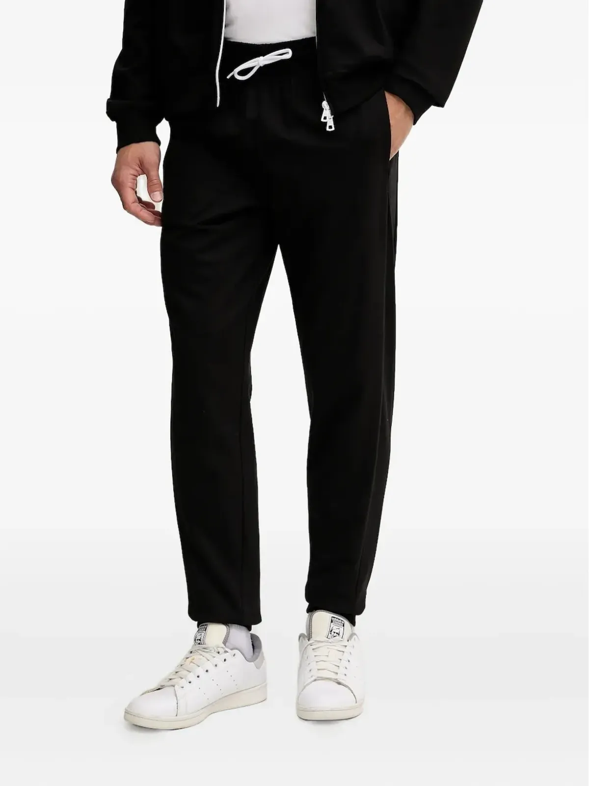 Ea7 Emporio Armani ロゴディテールジップアップスウェットシャツ（ブラック） - 画像3