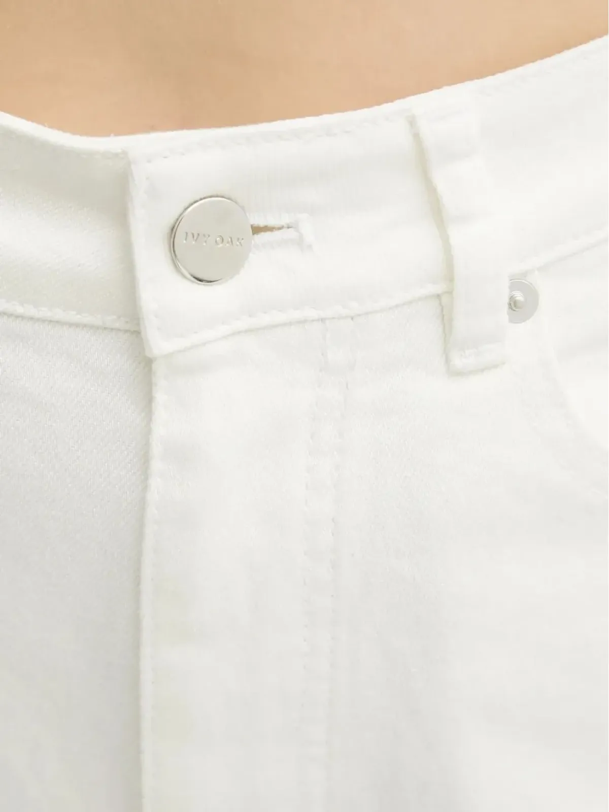 IVY OAK ボタンファスニングショートパンツ - 画像3
