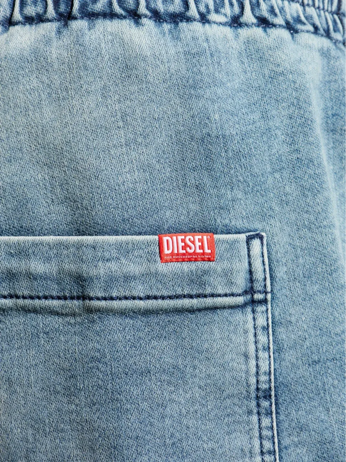 Diesel デニムジーンズ（D-LABB-S 裾ゴム入り） - 画像5