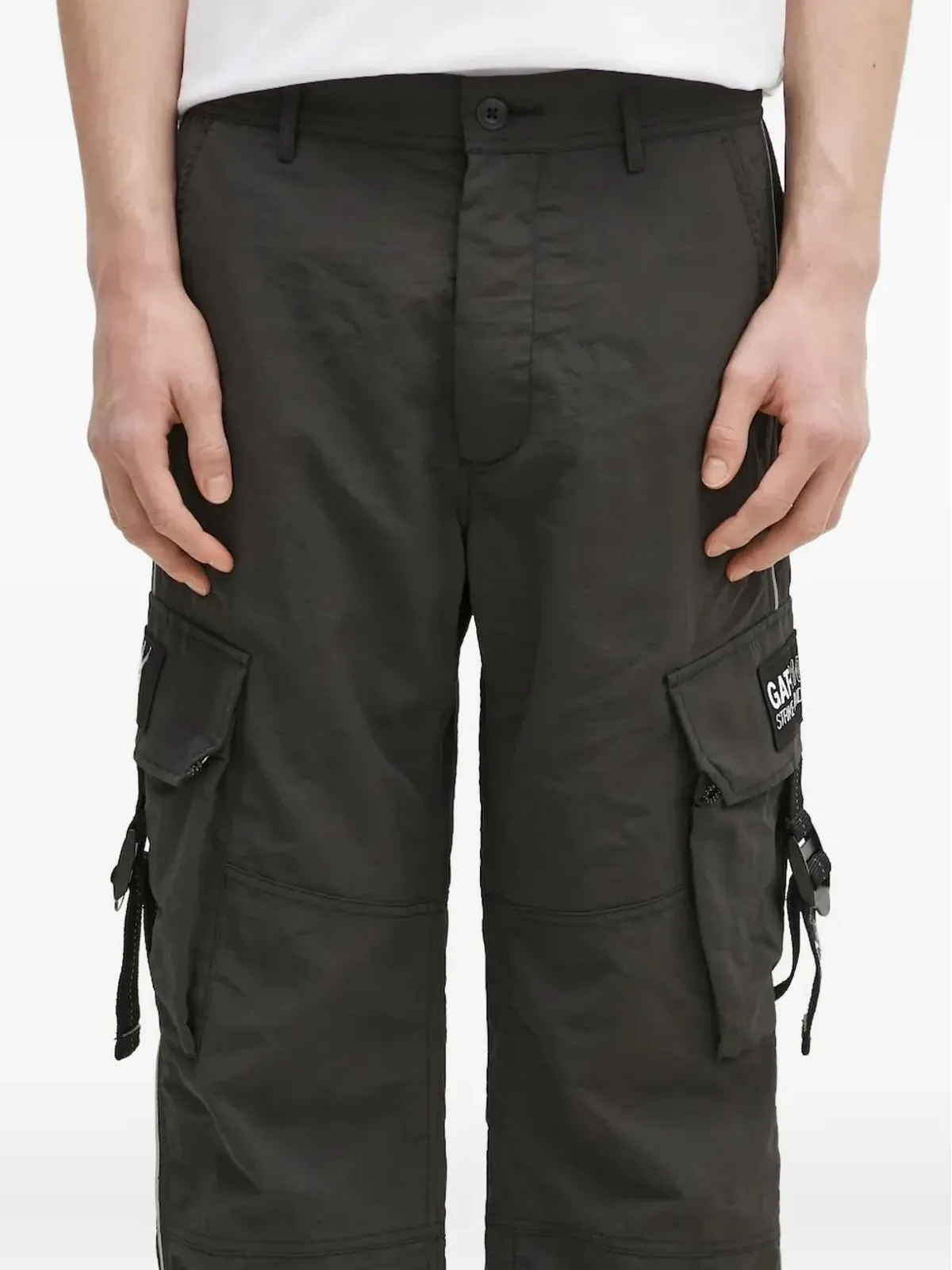 Levi's カーゴポケット グラフィックパッチ パンツ - 画像3