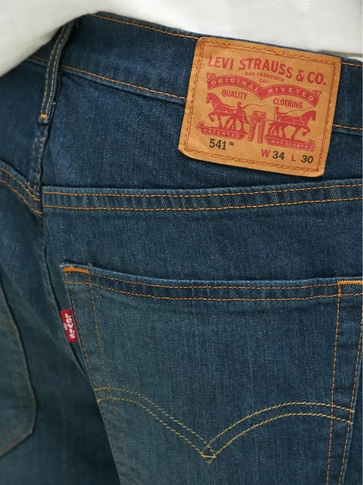 Levi's 541 ロゴパッチ ジーンズ - ブルー - 画像3