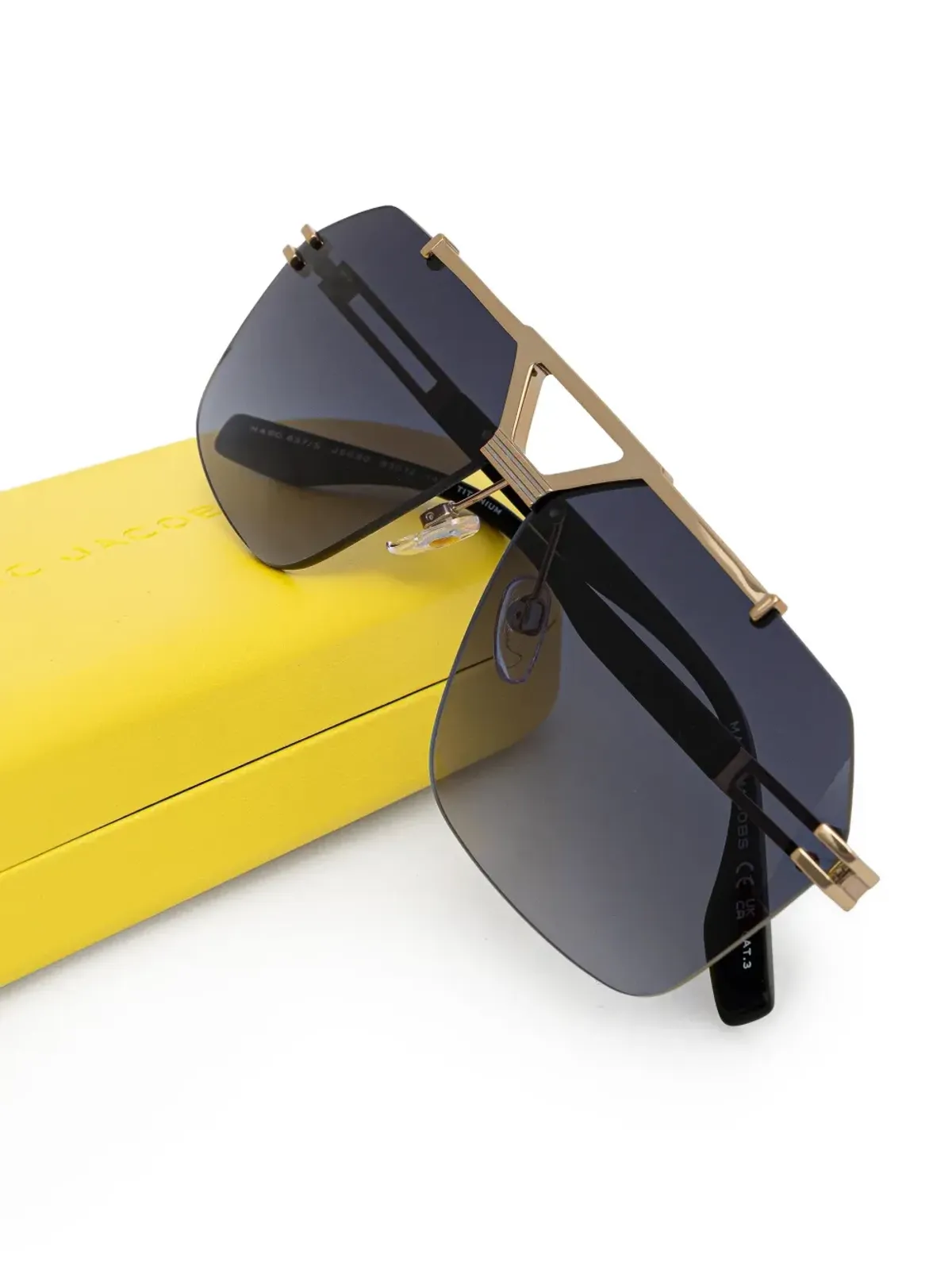 Marc Jacobs Eyewear ジオメトリックフレーム サングラス - ゴールド - 画像4