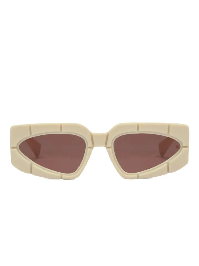 Balmain Eyewear Balmain Eyewear 彫刻フレーム サングラスの商品画像