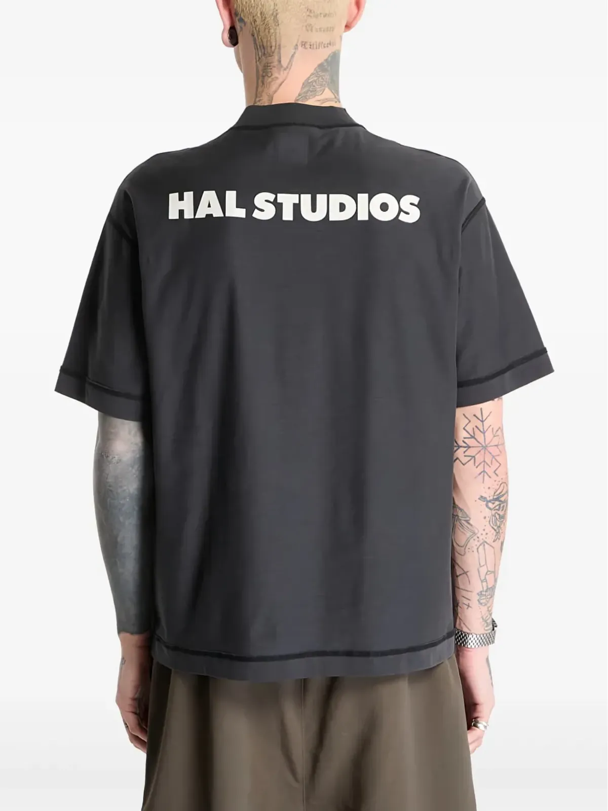 HAL STUDIOS® コットン ロゴ Tシャツ ブラック - 画像5