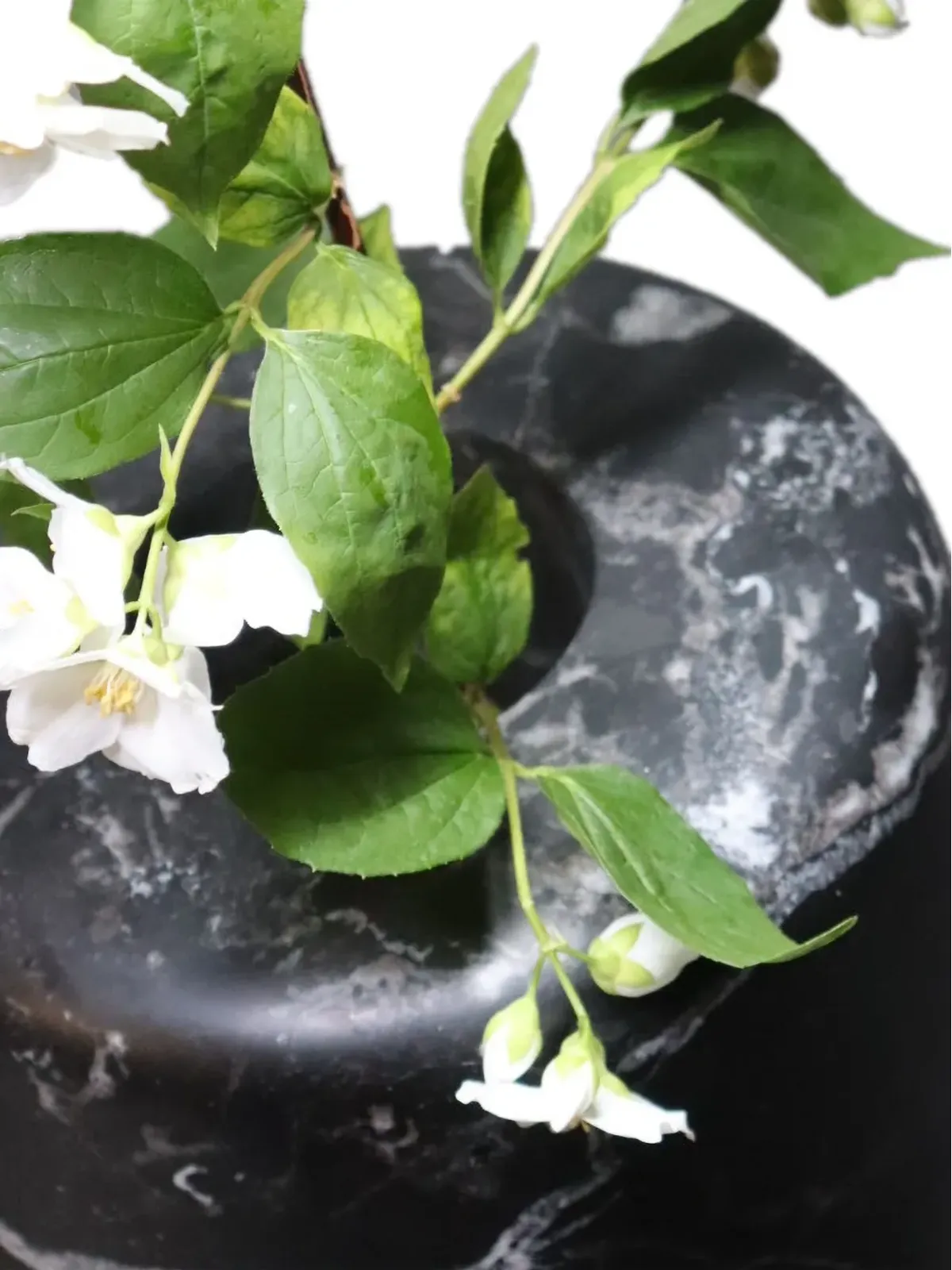 Editions Milano Atlantico H marble vase - Black - 画像2