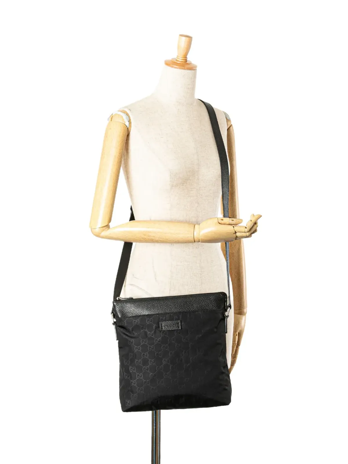 Gucci ビンテージ 2000-2015 GG Nylon Flat Messenger バッグ ブラック - 画像2