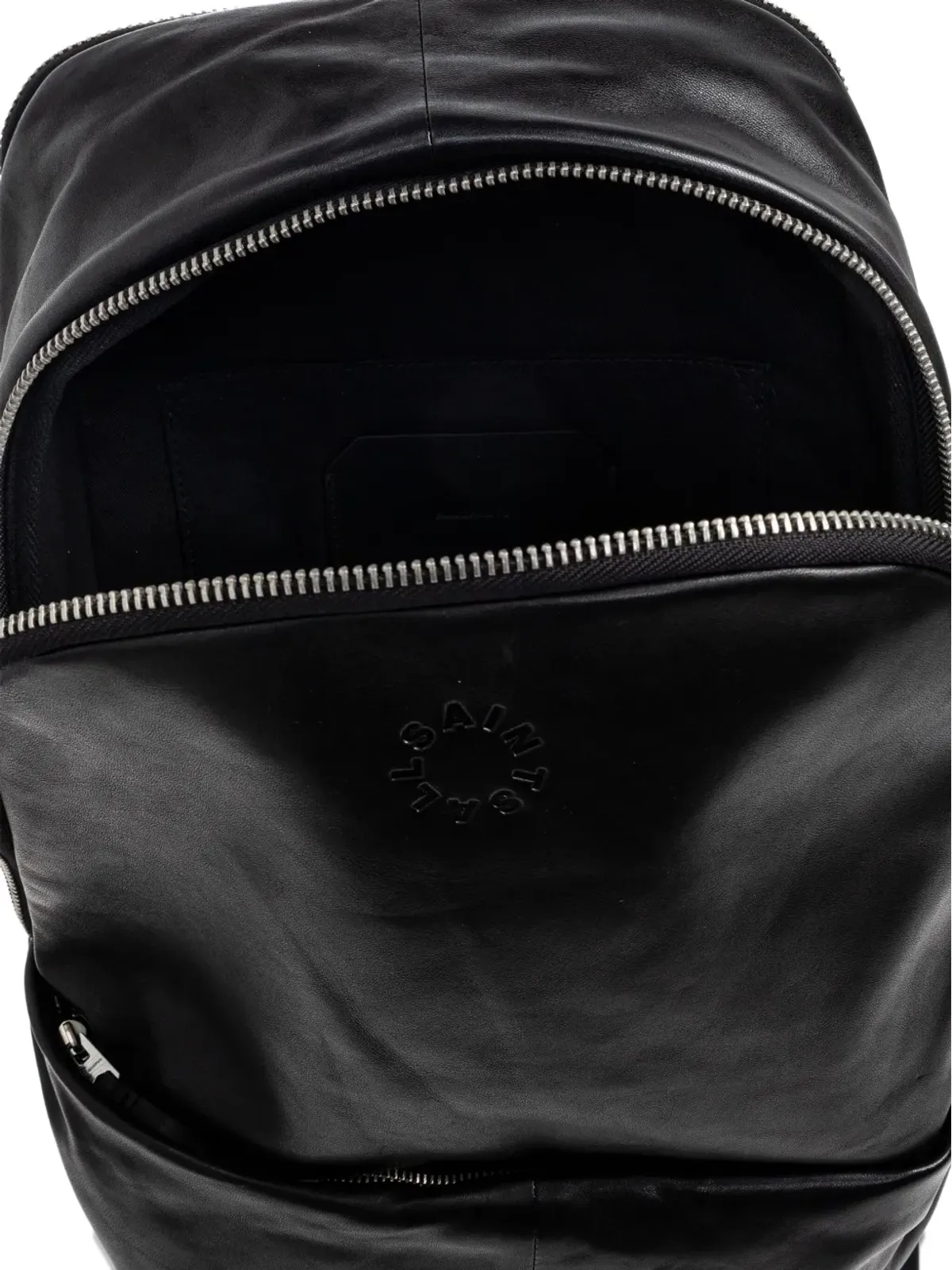 AllSaints Finn ロゴエンボス レザーバックパック - 画像4