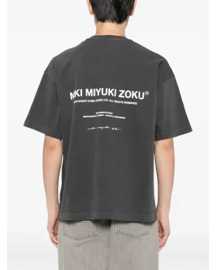MKI Miyuki Zoku デザインスタジオ Tシャツ - サムネイル3