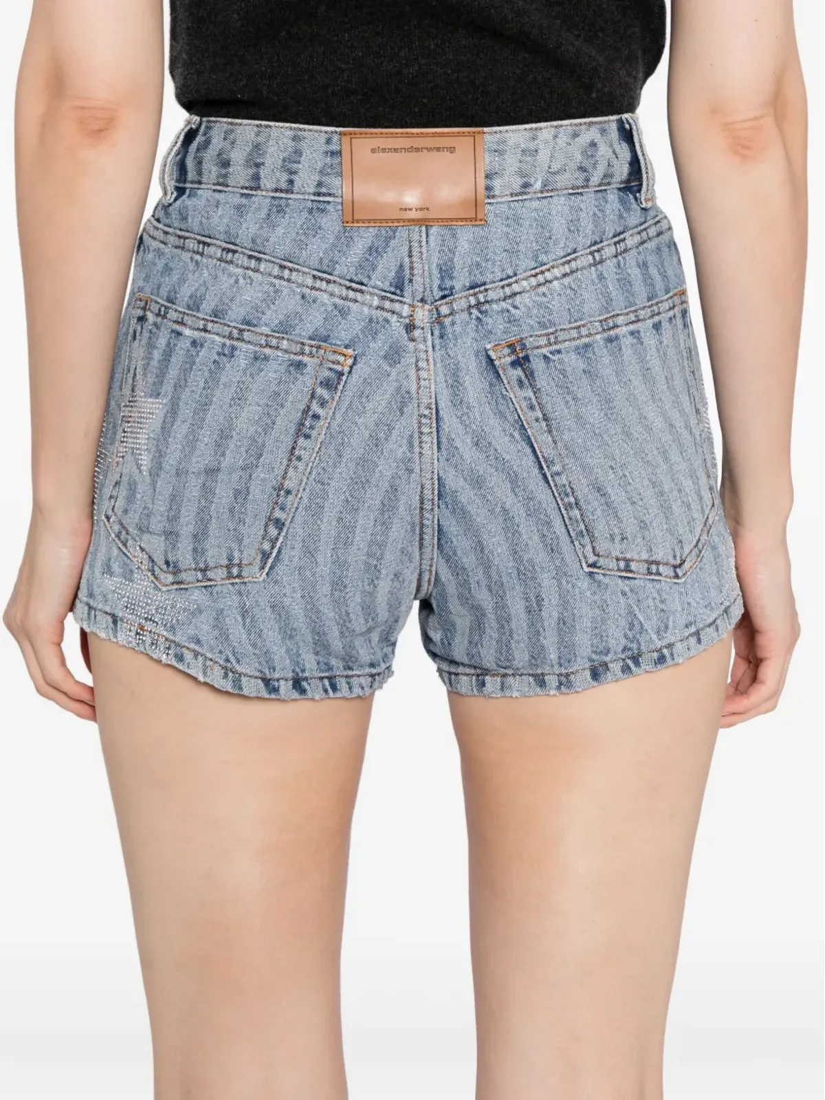 Alexander Wang スター付きデニムショートパンツ - 画像5
