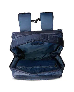 The North Face Camp Voyager Daypack パッド入りパネルデイパック - サムネイル3