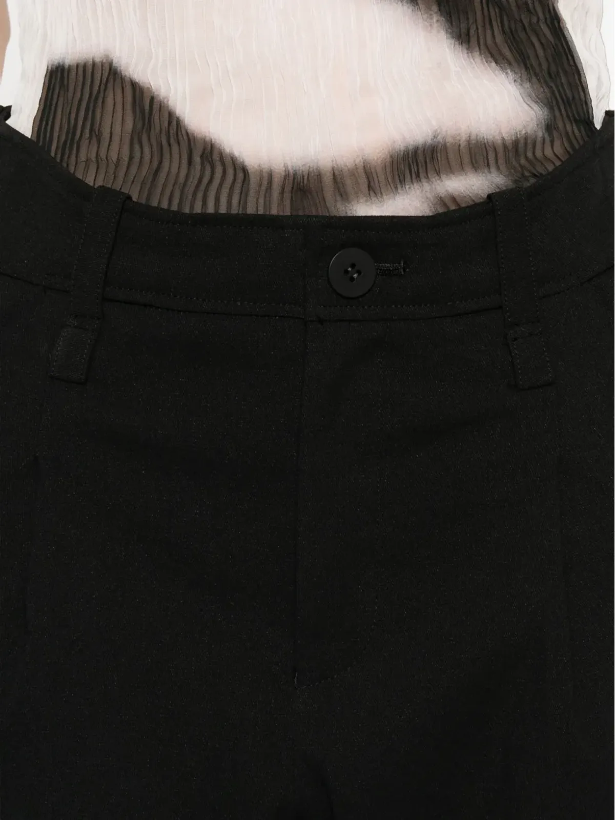 Issey Miyake ダーツディテールパンツ - 画像5