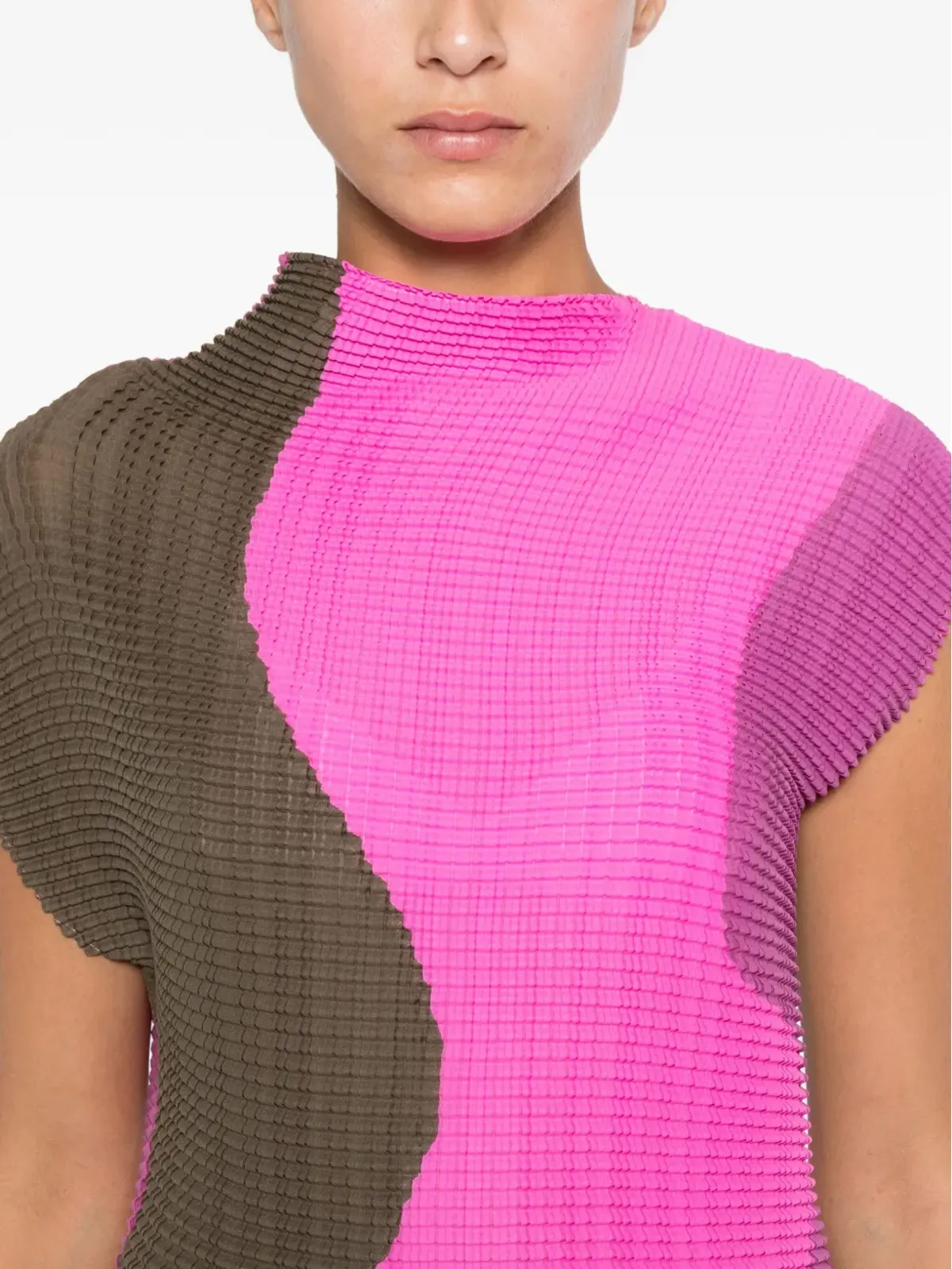 Issey Miyake プリーツパネルトップス - 画像5