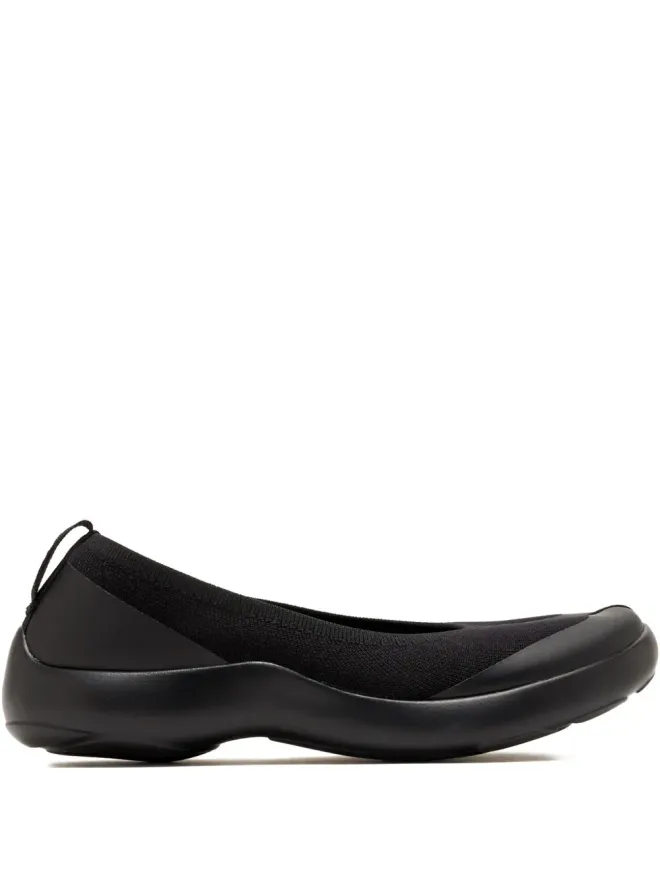 Tabi Footwear Tabi Footwear 足袋トゥ編み込みバレエフラット ブラックの商品画像