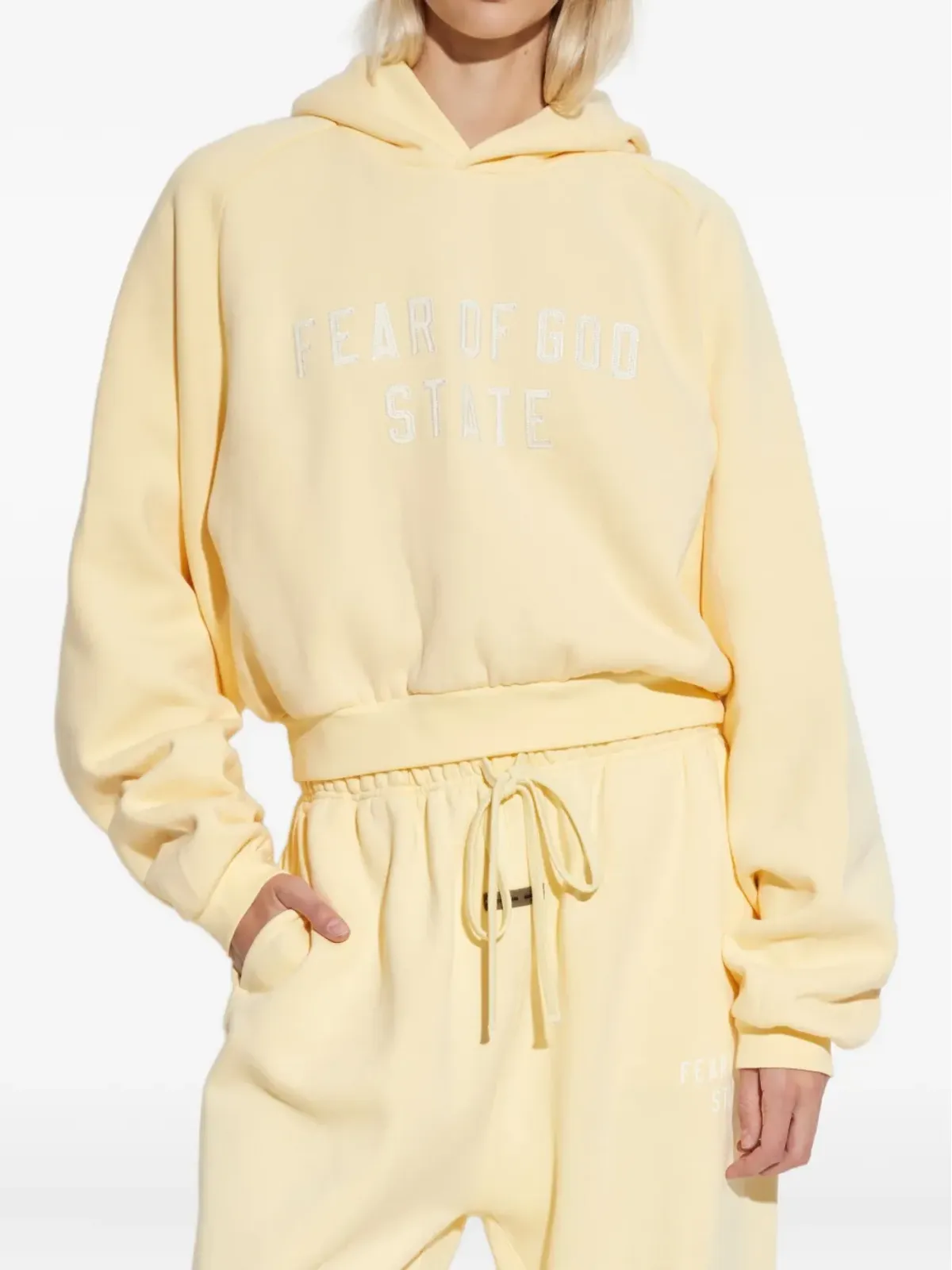FEAR OF GOD ESSENTIALS 刺繍ロゴ入りフーディー - 画像3