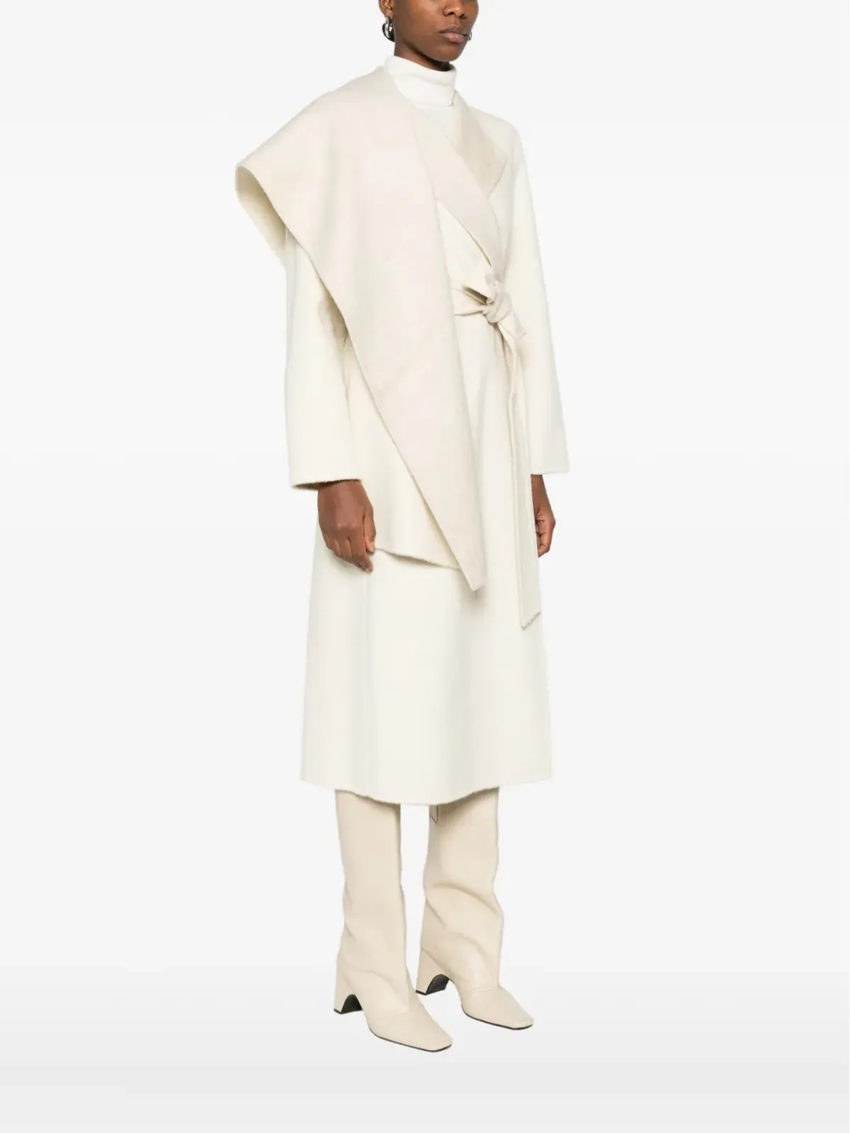 P.A.R.O.S.H. scarf-detail belted coat - White - 画像3