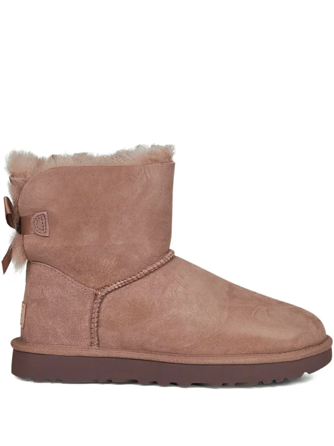 UGG UGG ミニベイリーボウII スエードブーツの商品画像