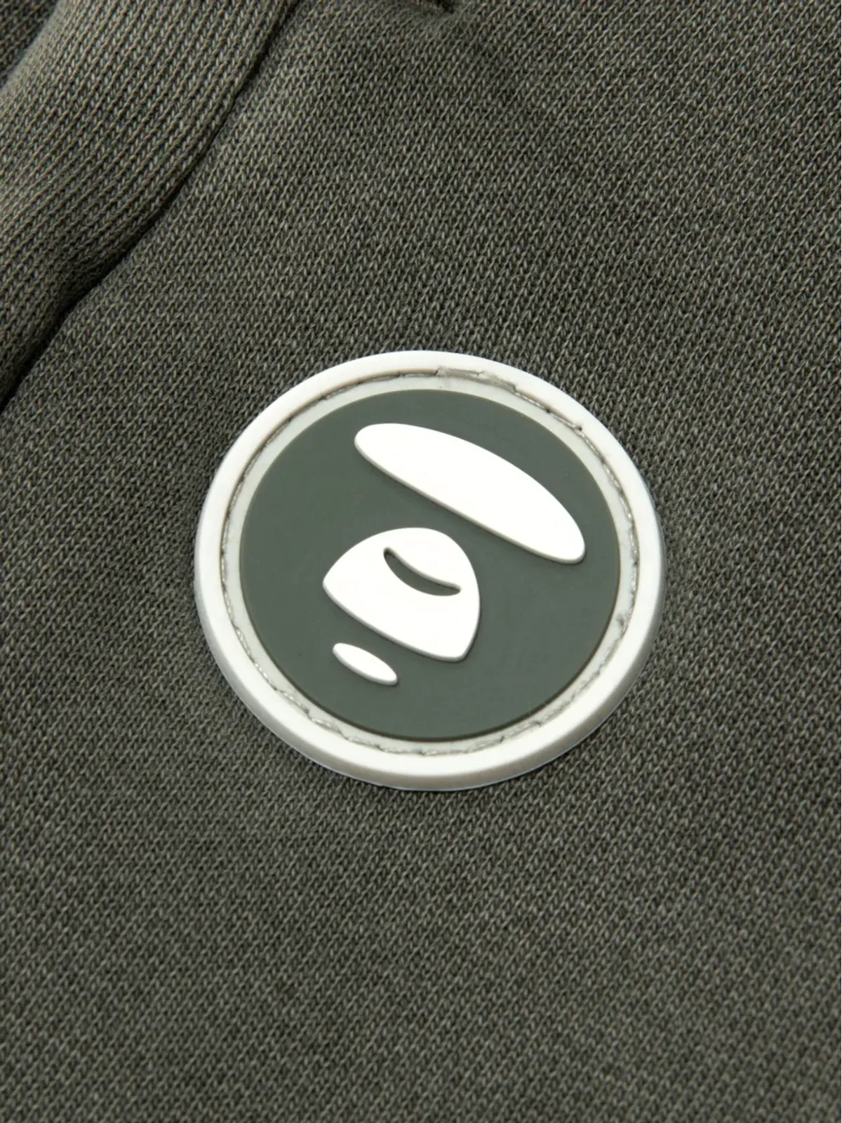 AAPE BY *A BATHING APE® ロゴプレート付きカフド トラックパンツ（グリーン） - 画像3