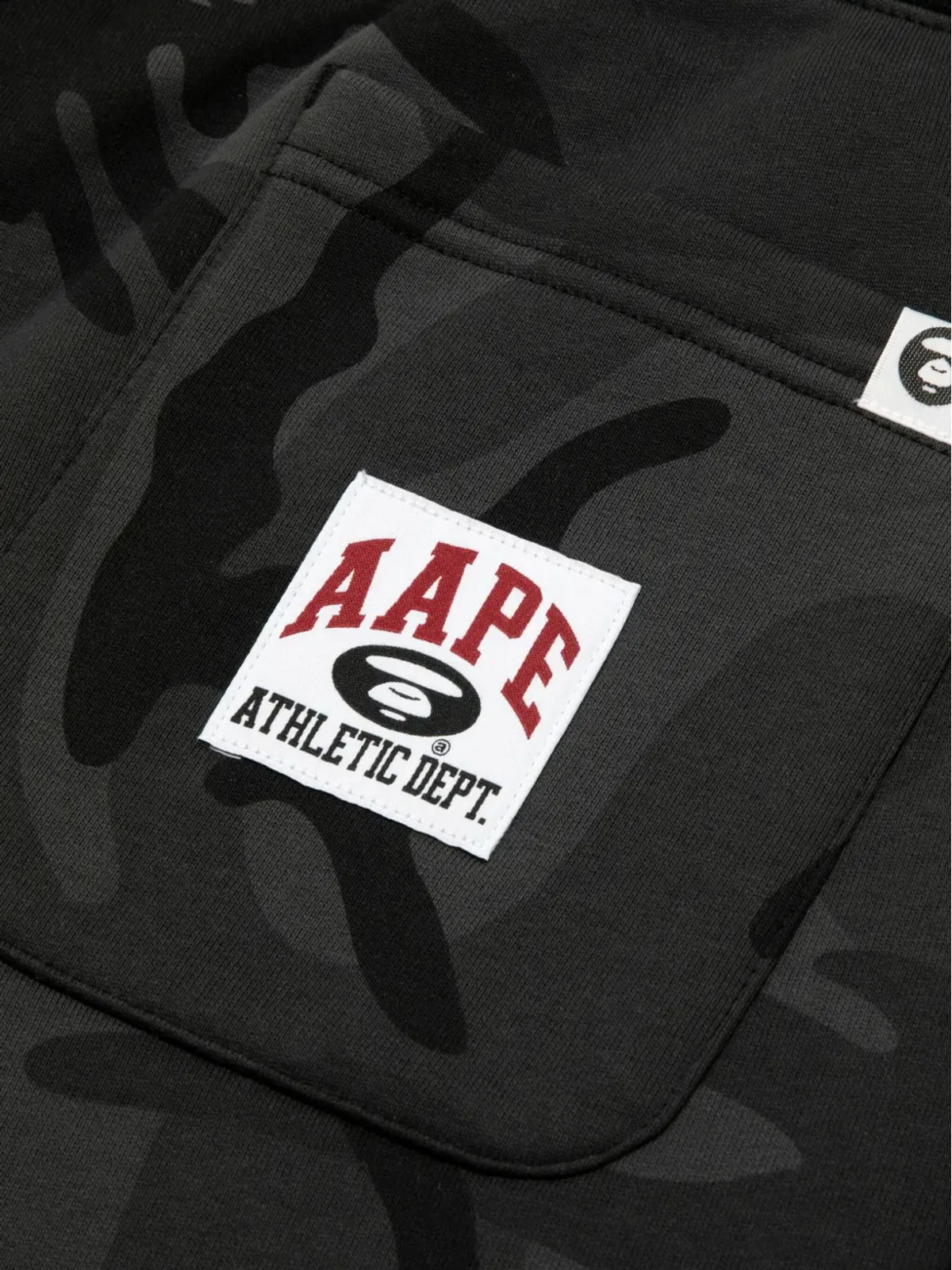AAPE BY *A BATHING APE® カモ柄プリント ロゴ トラックパンツ - 画像5