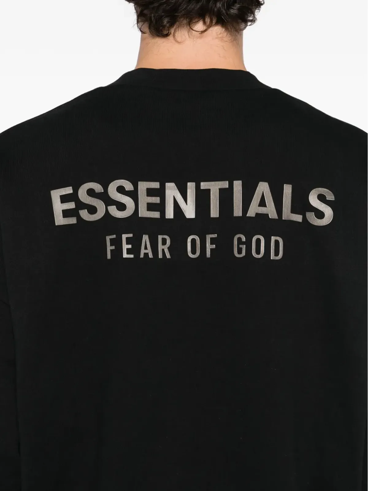 FEAR OF GOD ESSENTIALS ロゴエンボス スウェットシャツ - ブラック - 画像5