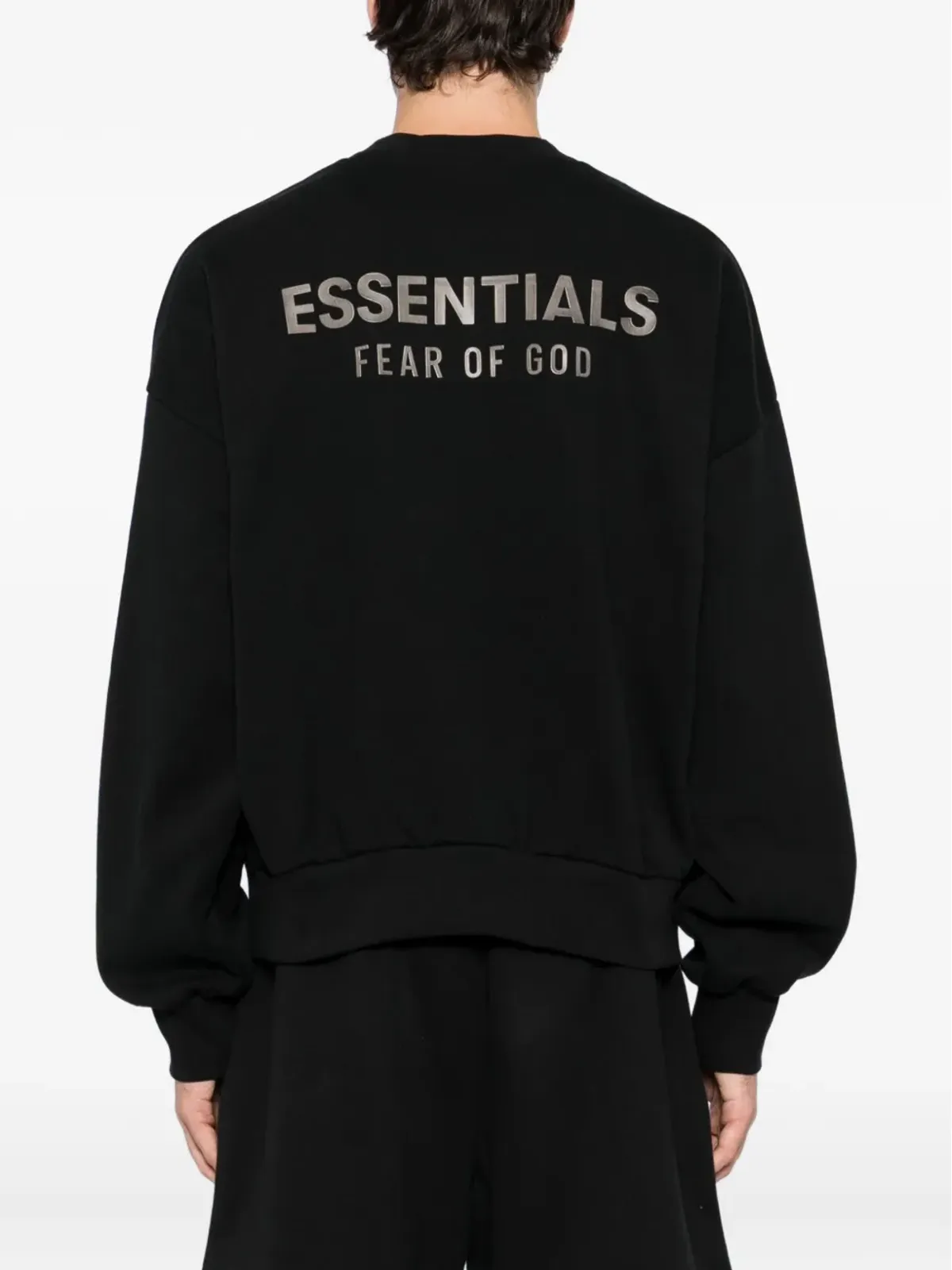 FEAR OF GOD ESSENTIALS ロゴエンボス スウェットシャツ - ブラック - 画像4