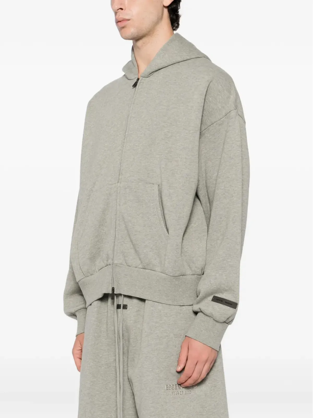 FEAR OF GOD ESSENTIALS ロゴアップリケフーディ - 画像3