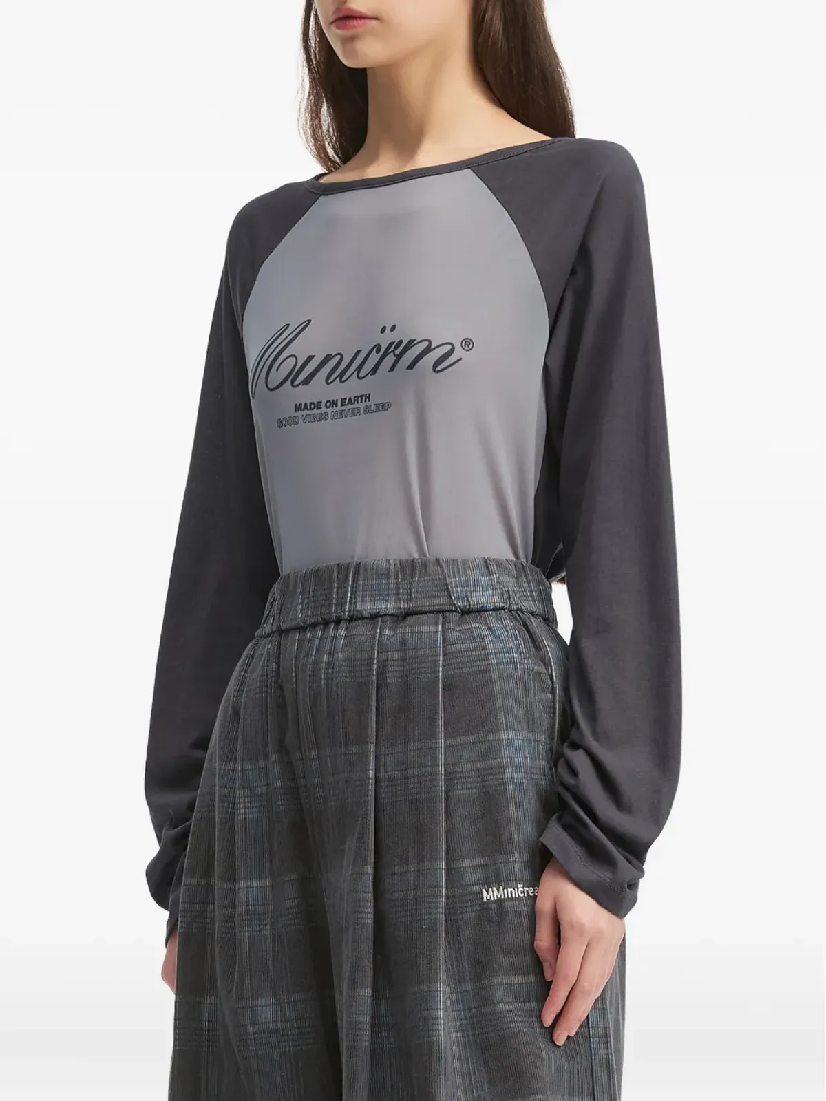 Mini Cream ラグランスリーブTシャツ - 画像3