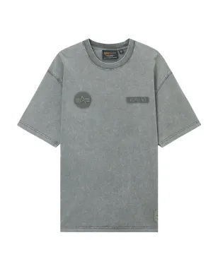 Alpha Industries ロゴパッチ刺繍 Tシャツ - サムネイル1