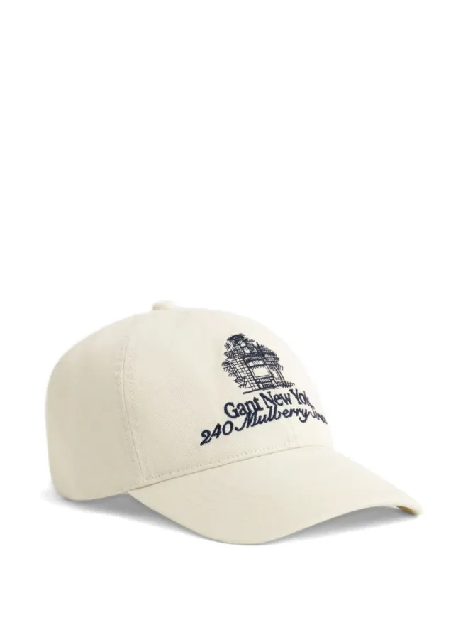 GANT 240 Mulberry Street GANT 240 Mulberry Street 刺繍入りオーガニックコットンキャップの商品画像