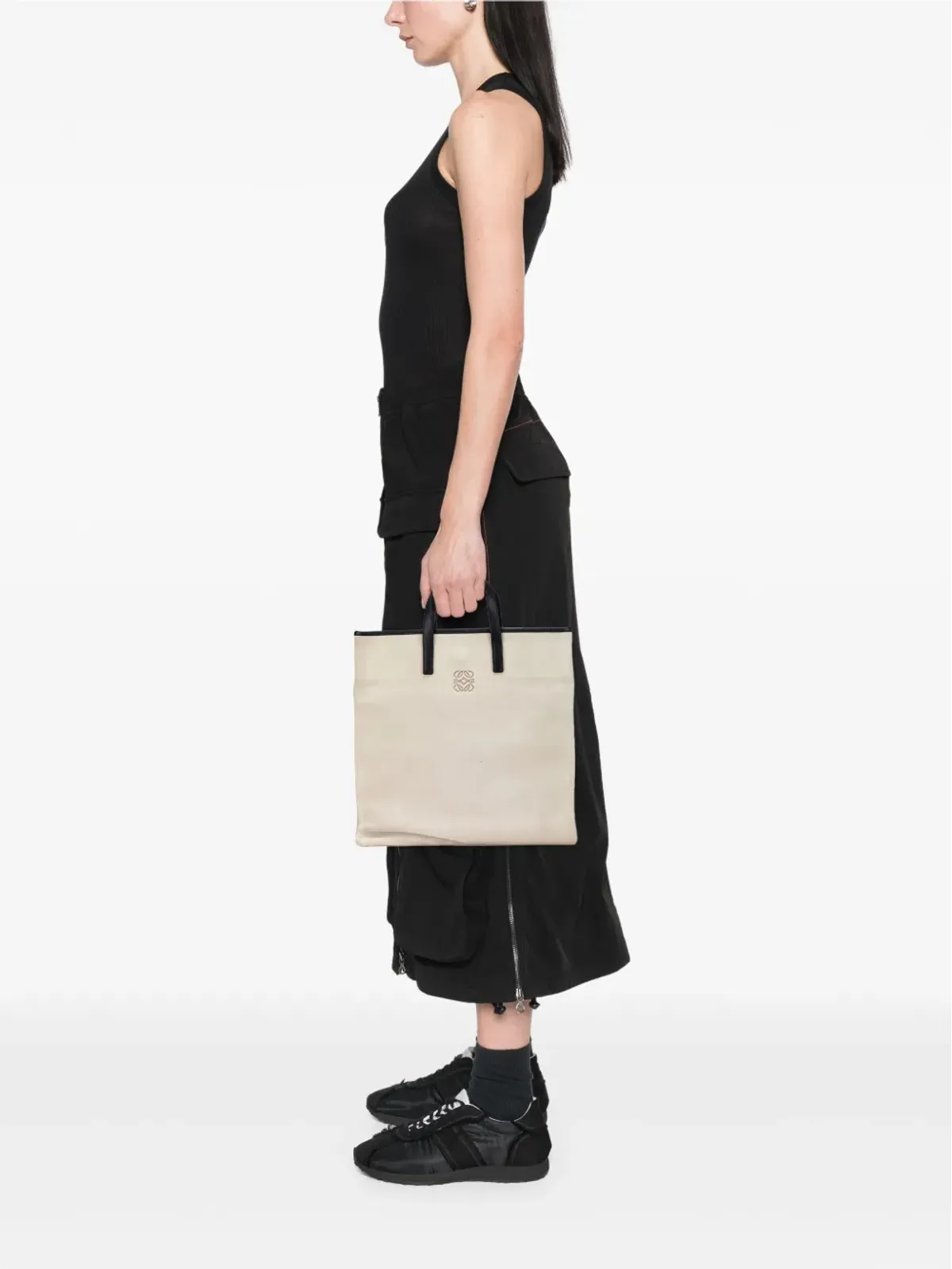 Loewe Pre-Owned アナグラム スエード トートバッグ - 画像2