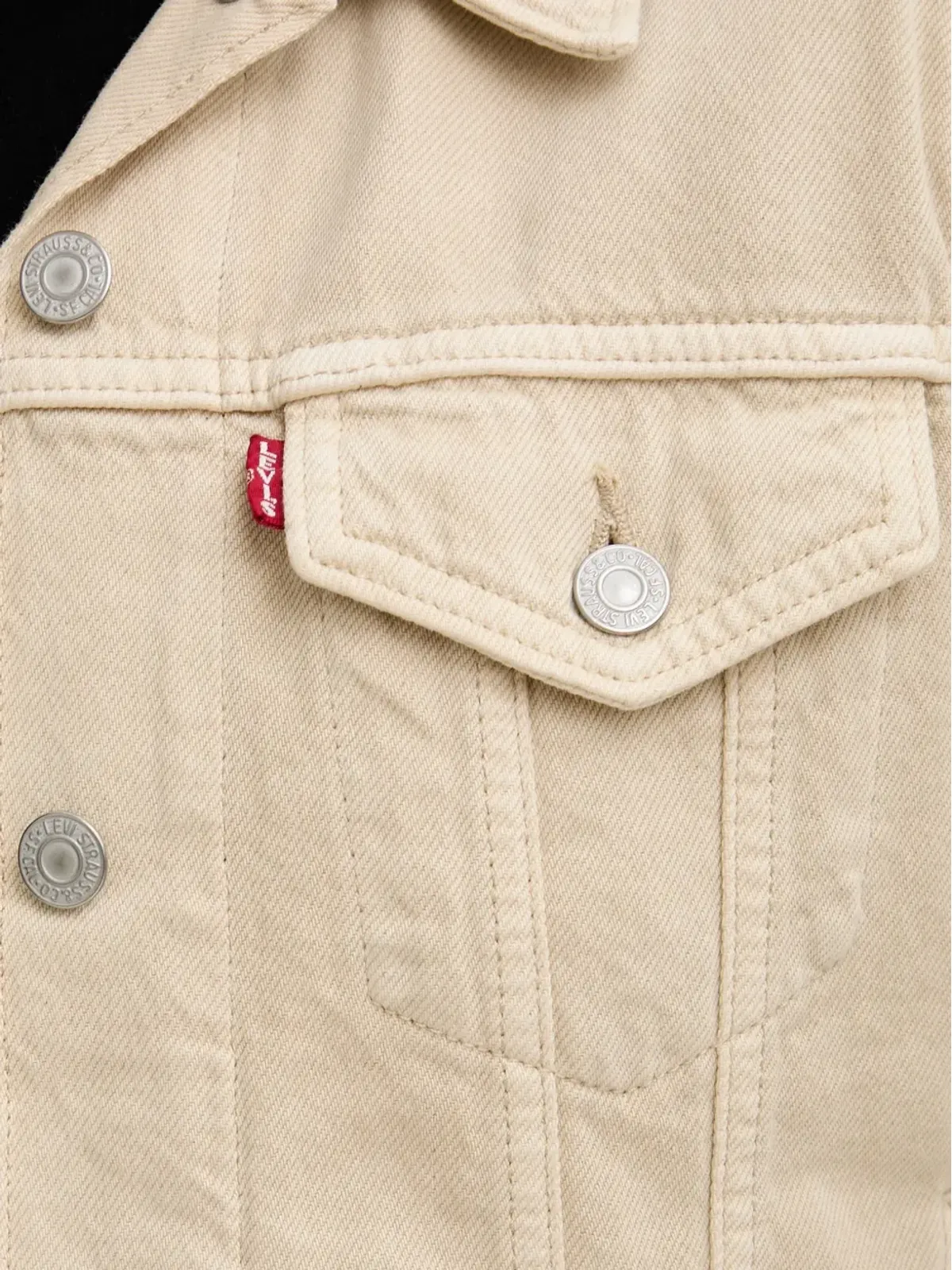 Levi's ボタン付きデニムジャケット ベージュ - 画像5