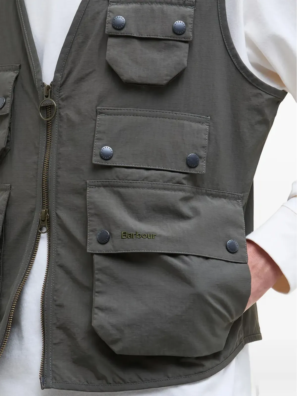 Barbour ユーティリティエディター マルチポケット ジレ - 画像4